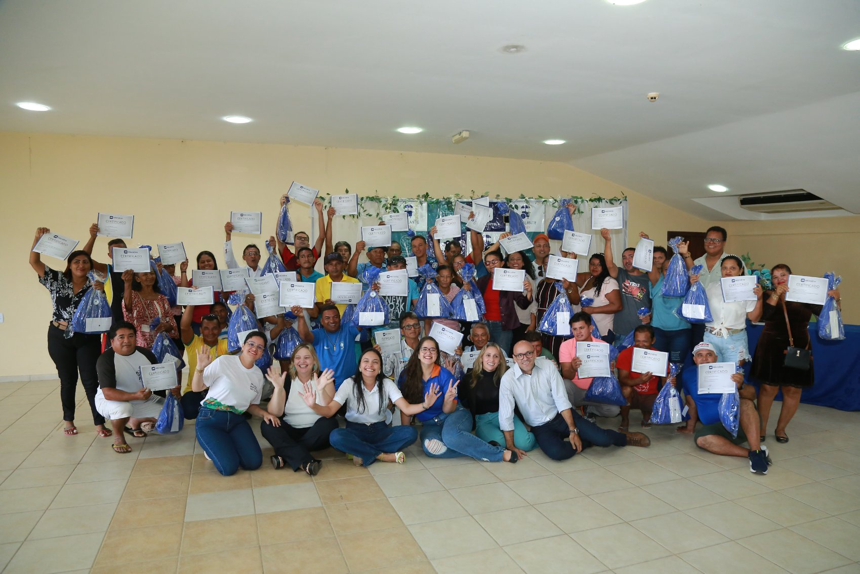 Projeto Ambulante Caripi realiza formatura de trabalhadores e trabalhadoras informais em Barcarena